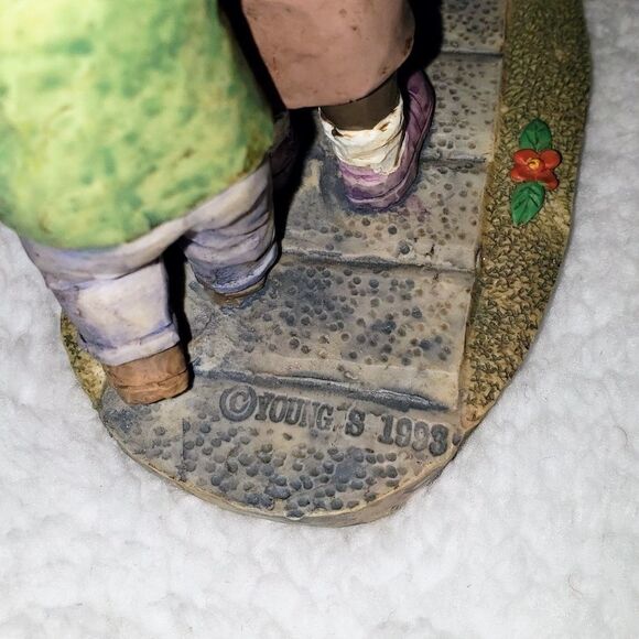 Vintage Youngs Inc African American Figurine - Picture 8 of 11